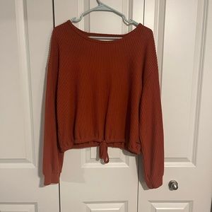 Hollister long sleeve with cut out in back